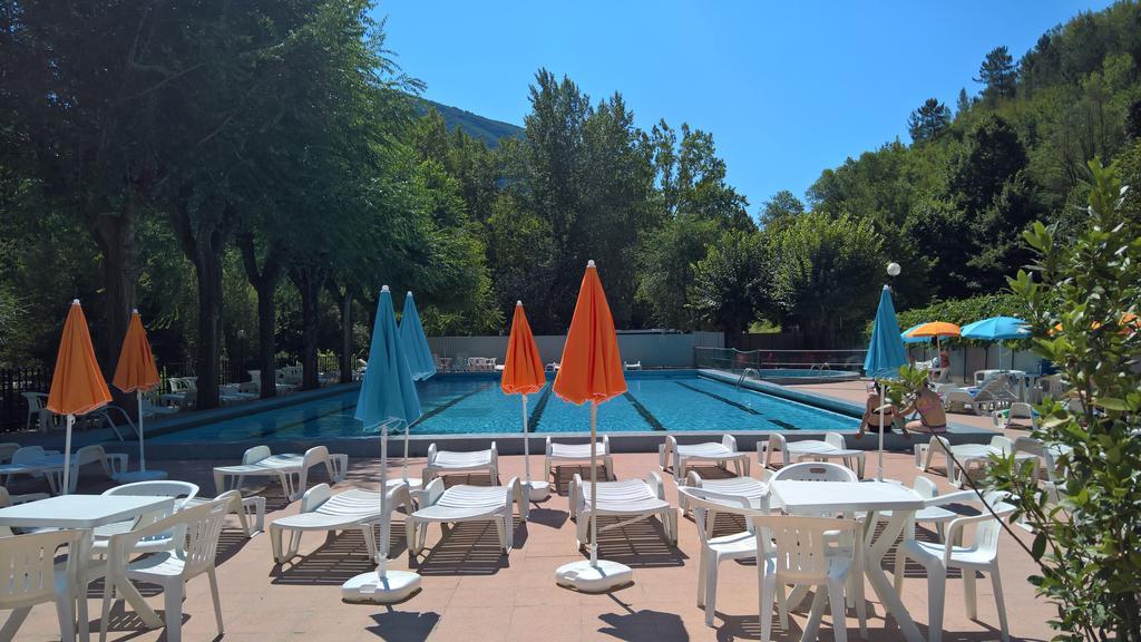 Hotel Terme Di San Vittore Genga  Exterior photo